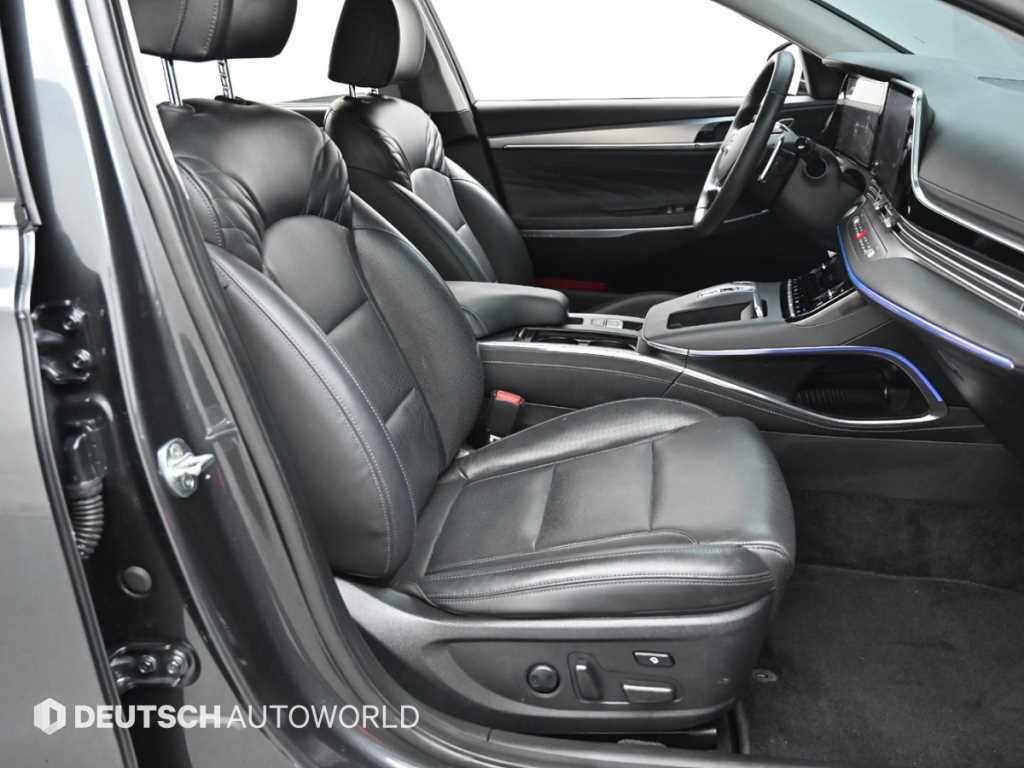 HYUNDAI Grandeur - Vista 10