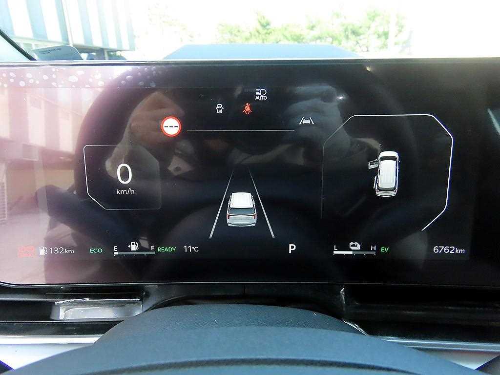 KIA Carnival - Vista 9