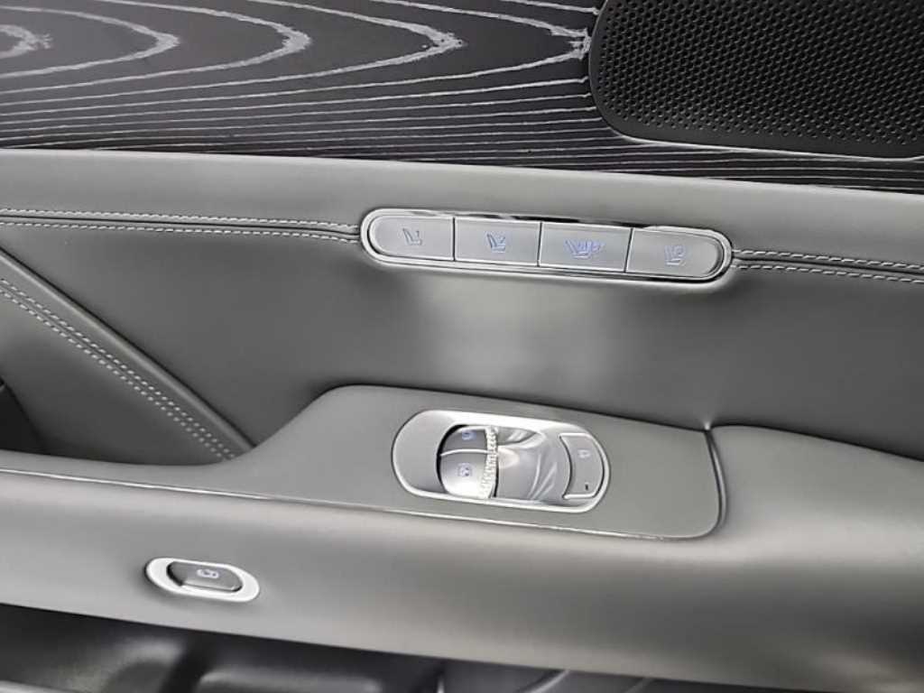 Genesis G90 2023 Negro - Importación desde Corea - HF Imports Iquique - Foto 14