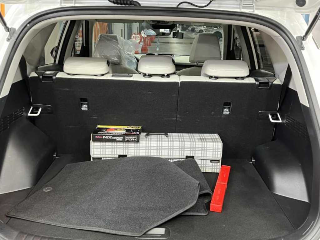 KIA Seltos - Vista 6