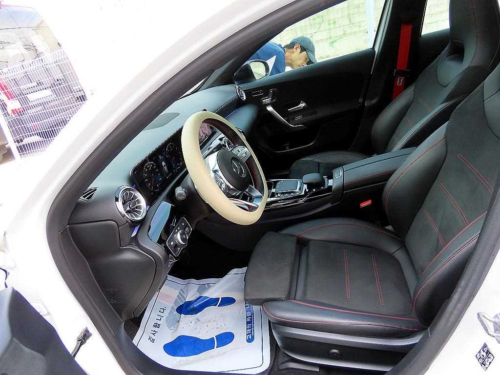 Mercedes Benz A Class - Vista 5