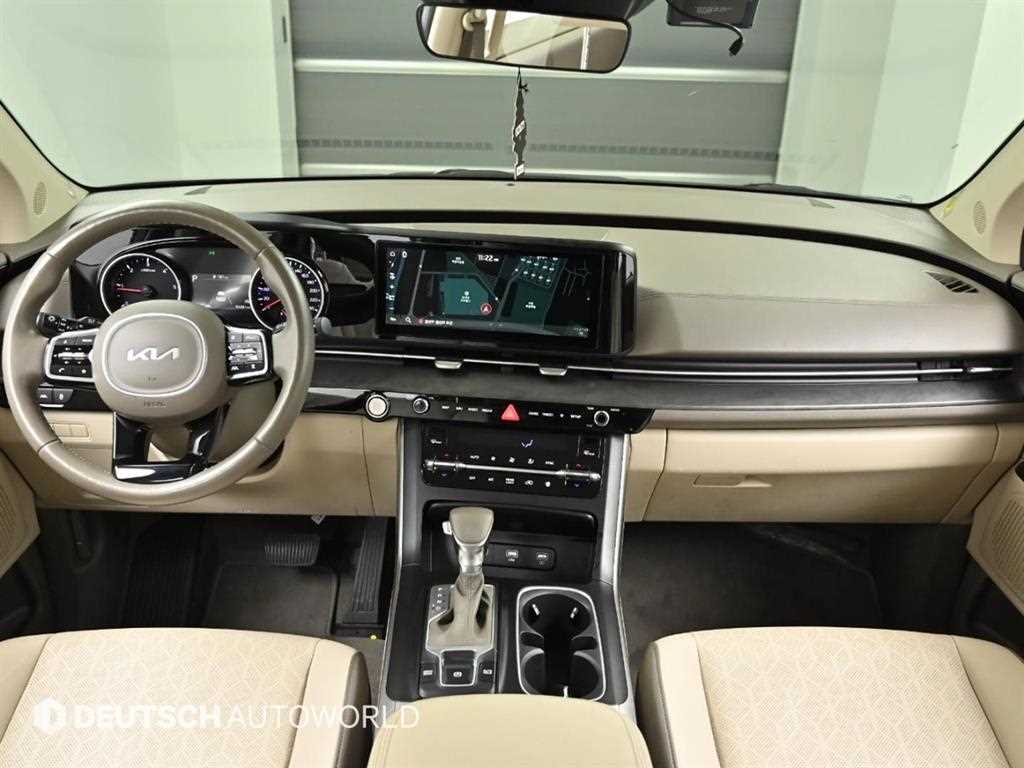 KIA Carnival - Vista 7