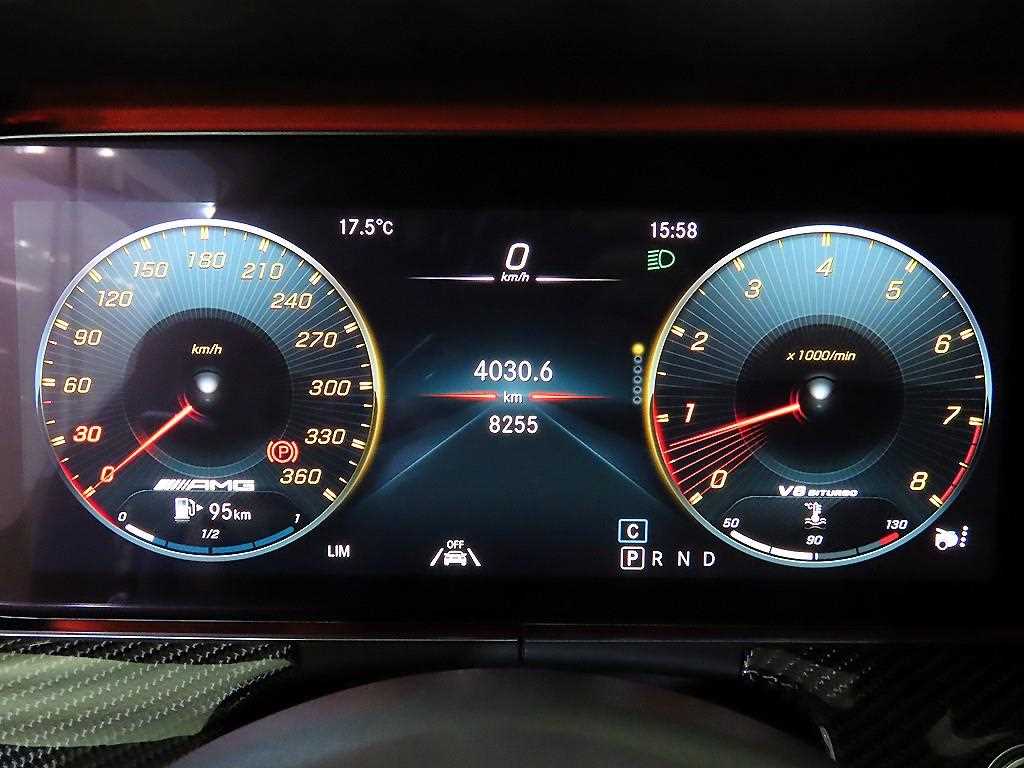 Mercedes Benz AMG GT - Vista 9