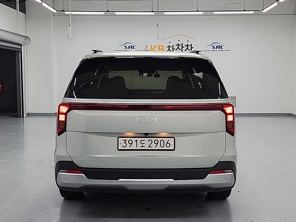 KIA Carnival - Vista 3