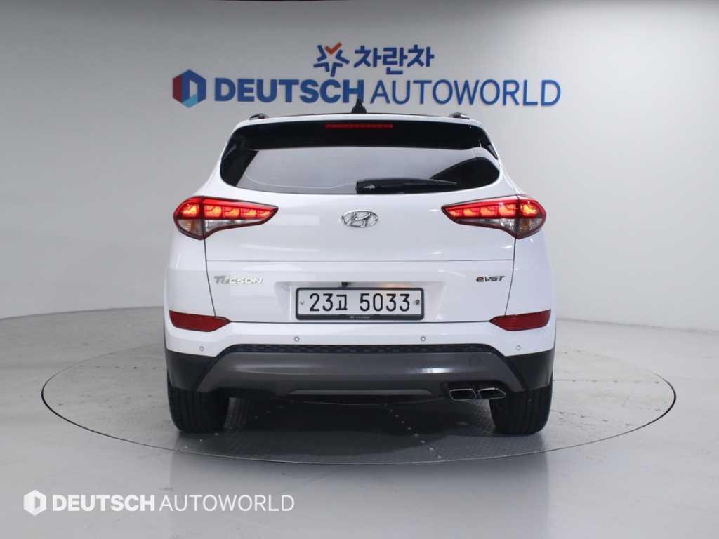 HYUNDAI Tucson - Vista 4