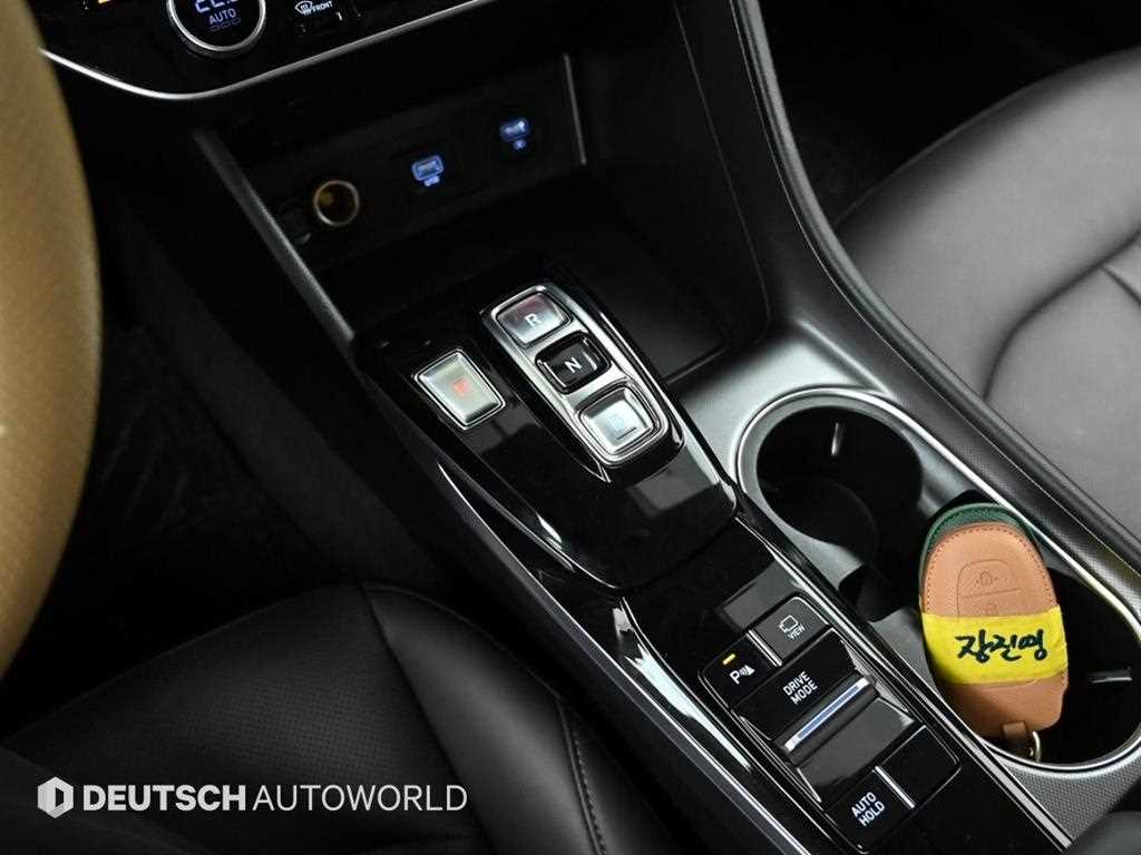 HYUNDAI Sonata - Vista 9