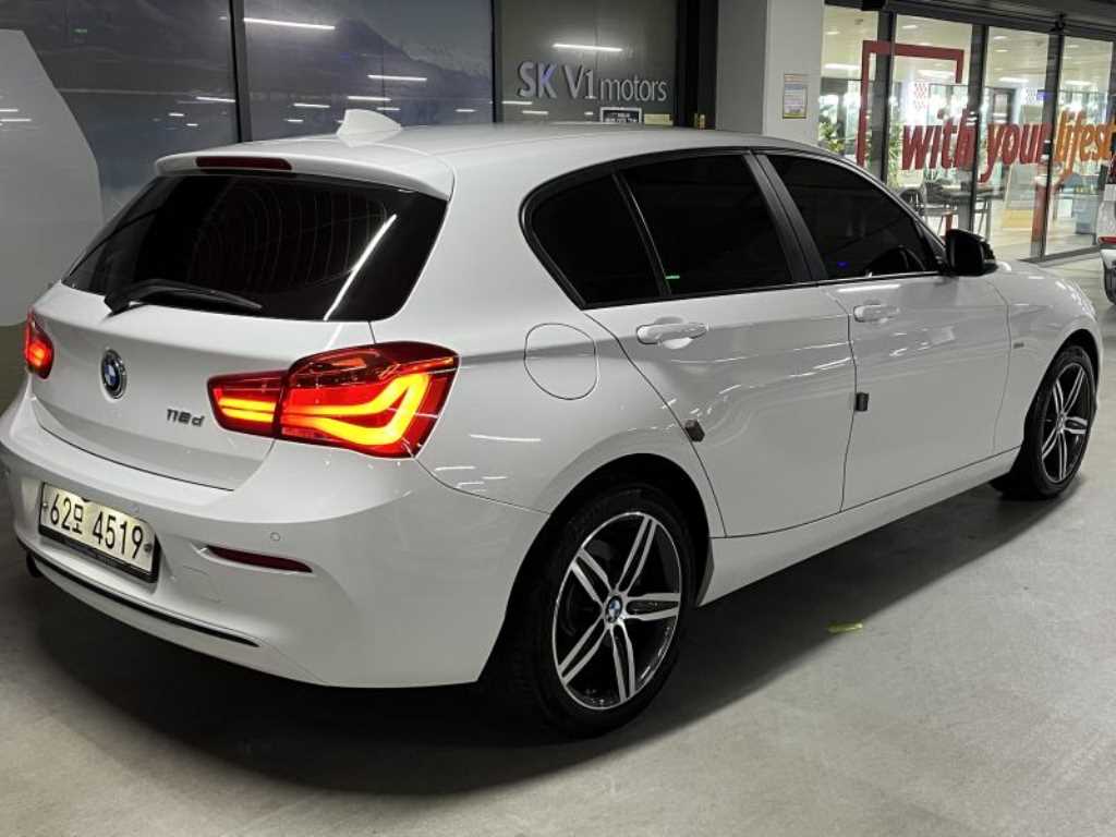 BMW 1 series - Vista 4