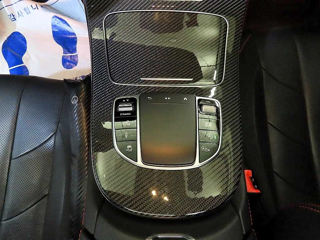 Mercedes Benz CLS Class - Vista 12