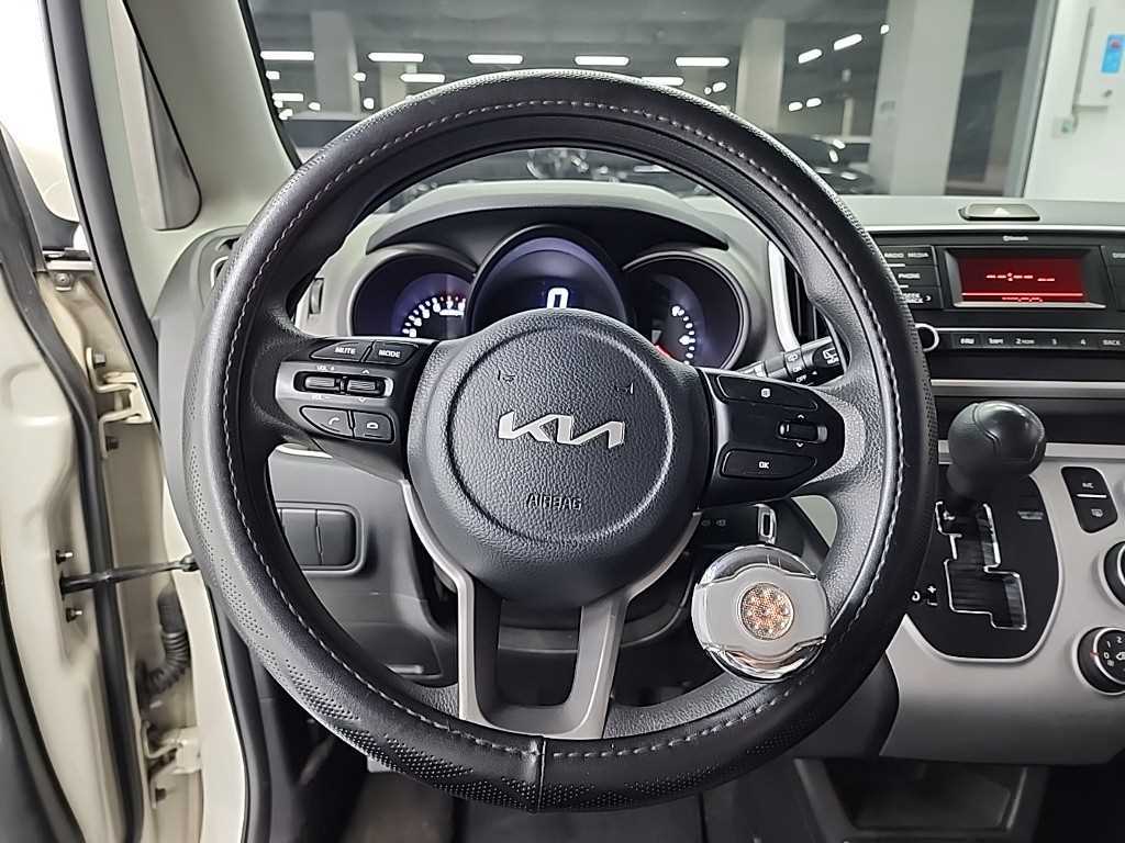 KIA Ray - Vista 9