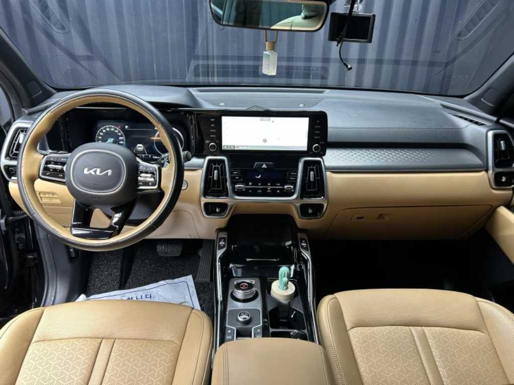 KIA Sorento - Vista 8