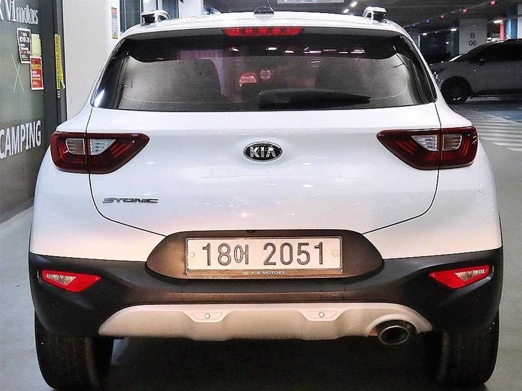 KIA Stonic - Vista 5