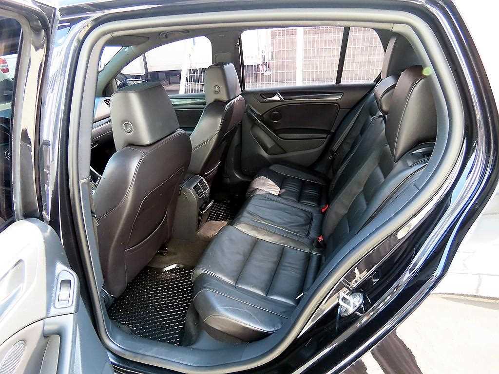 Volkswagen Golf - Vista 6