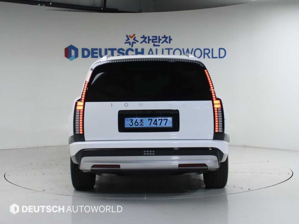 HYUNDAI IONIQ 9 - Vista 4