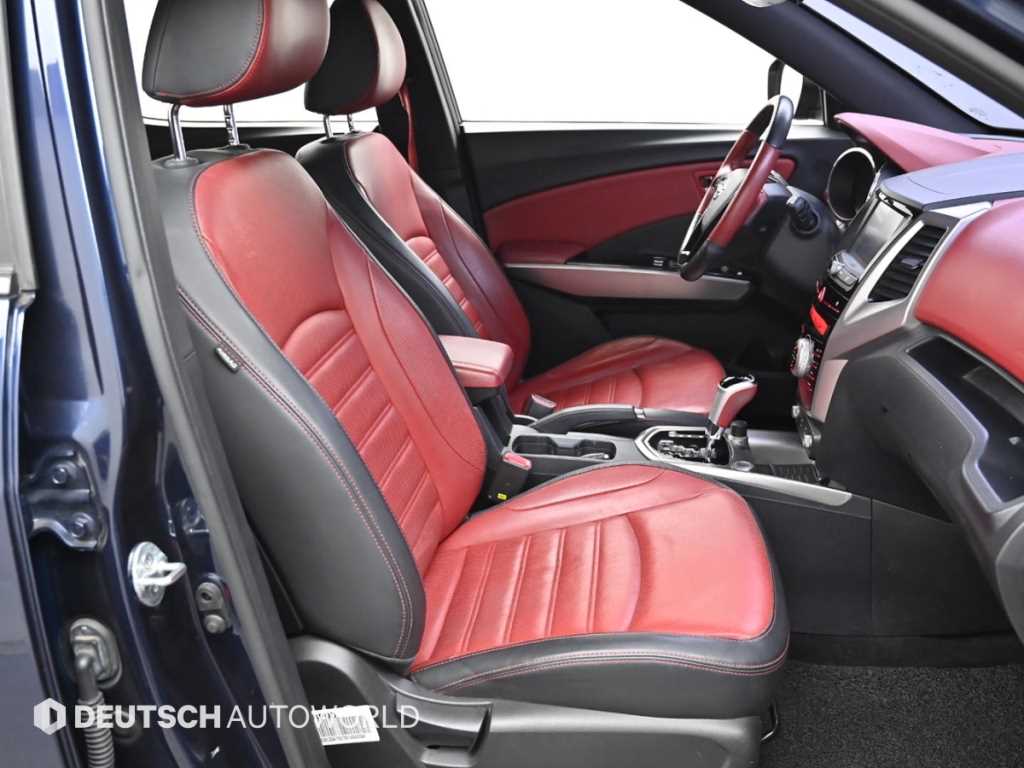 Ssangyong Tivoli - Vista 10