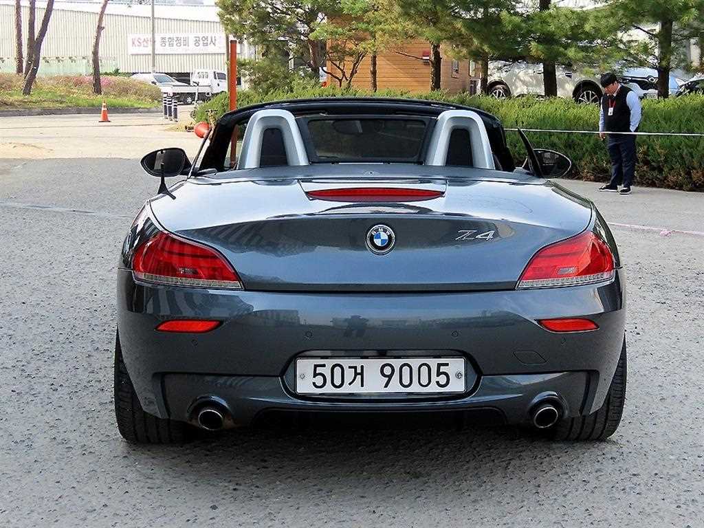 BMW Z4 - Vista 4