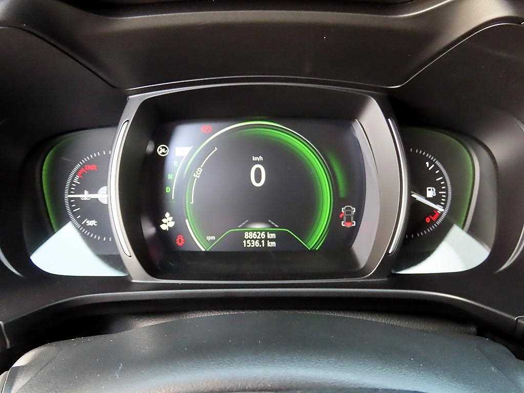 SAMSUNG QM6 - Vista 9