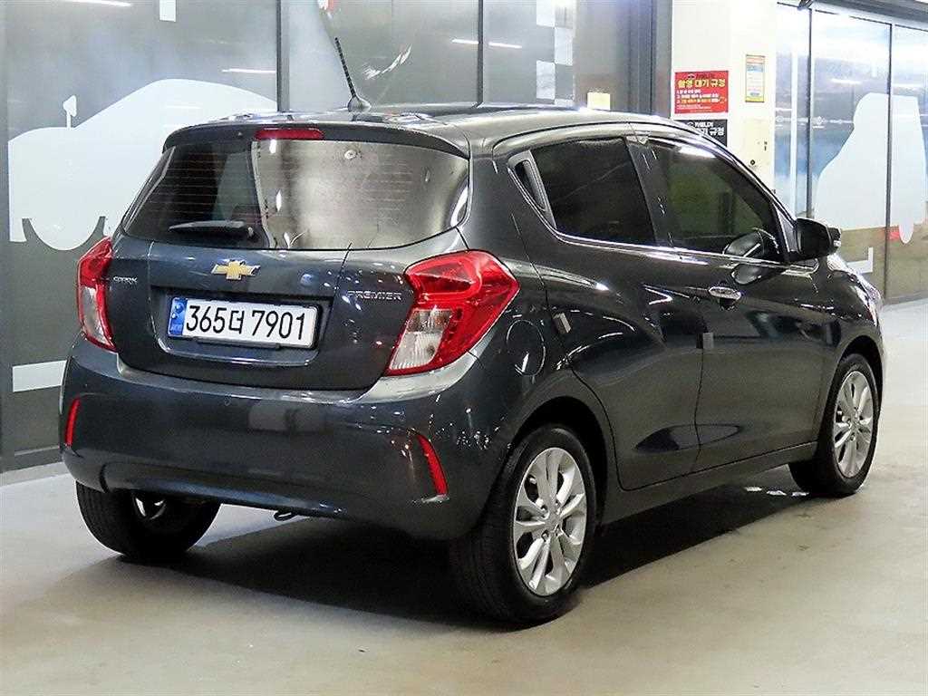 Chevrolet Spark - Vista 4
