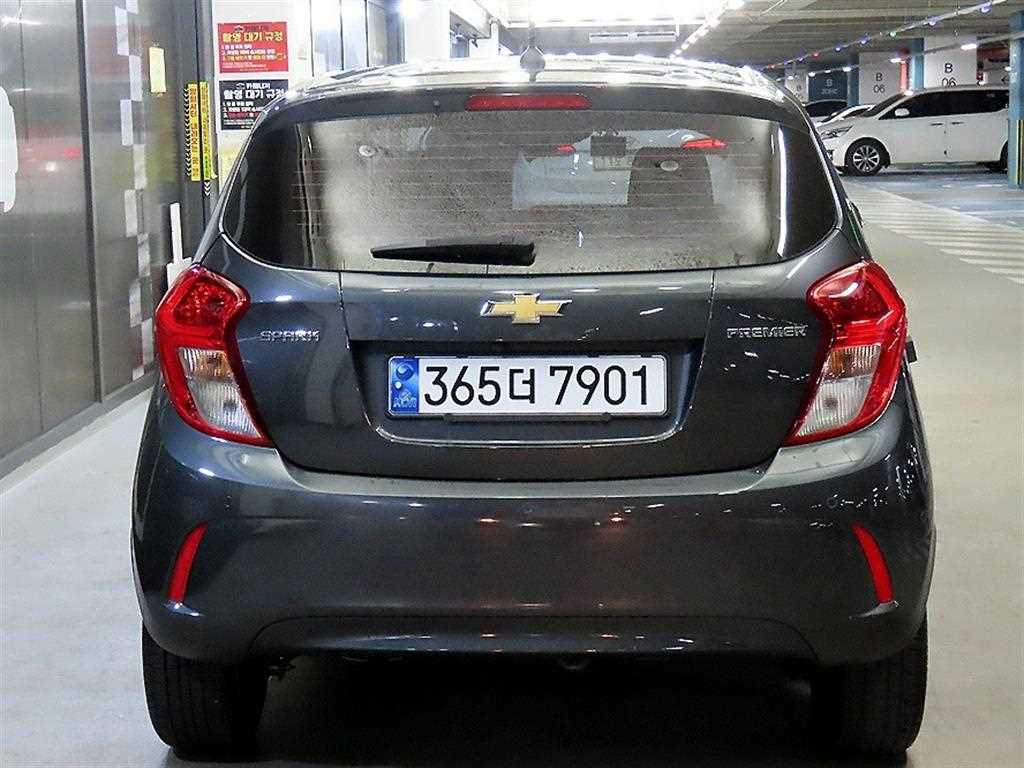 Chevrolet Spark - Vista 5