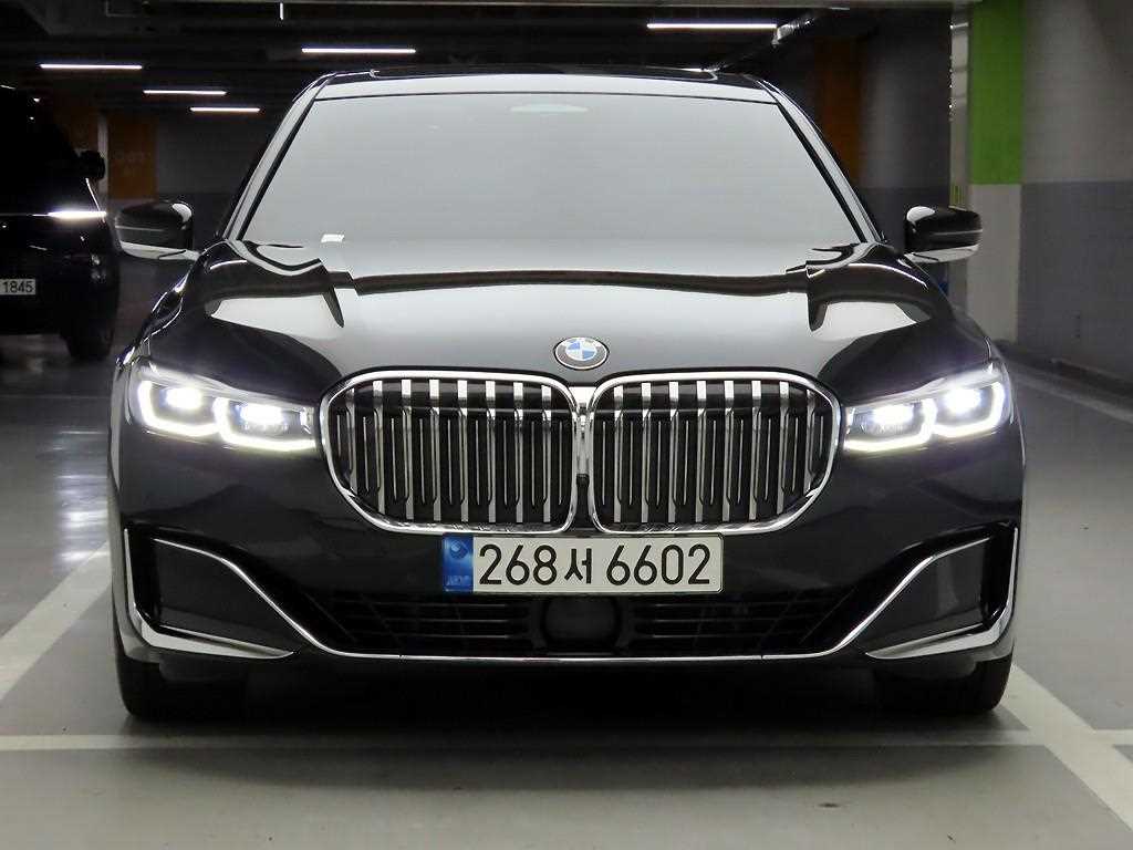 BMW 7 Series 2022 Negro - Importación desde Corea - HF Imports Iquique - Foto 1