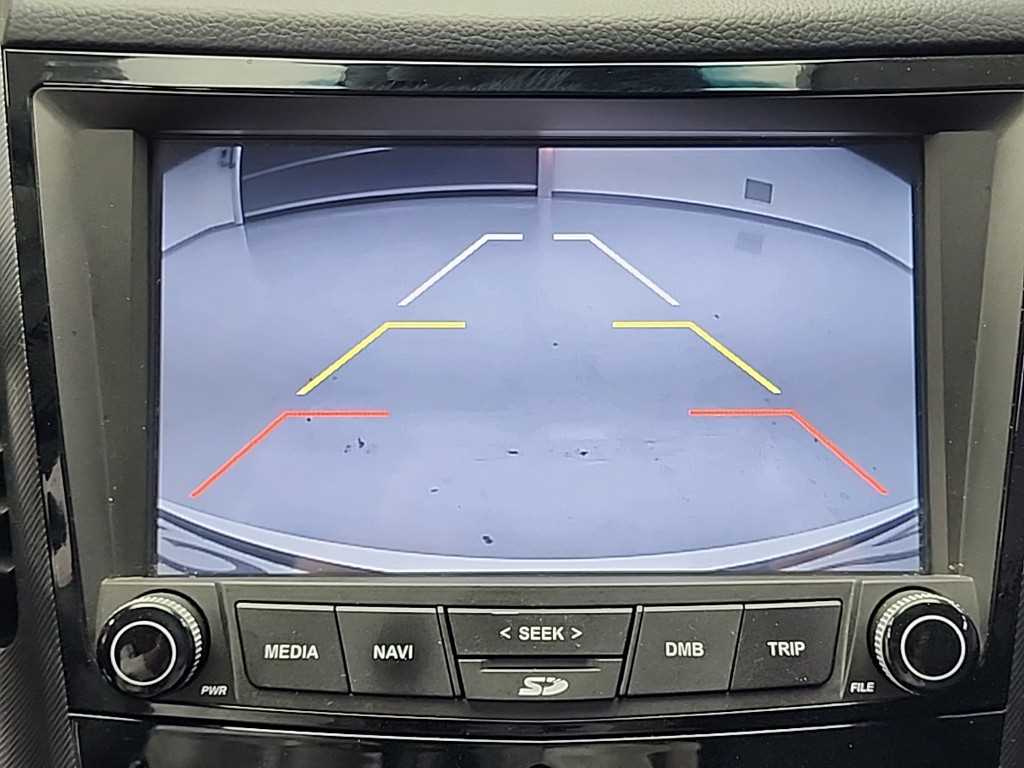 Ssangyong Tivoli 2017 Blanco - Importación desde Corea - HF Imports Iquique - Foto 14