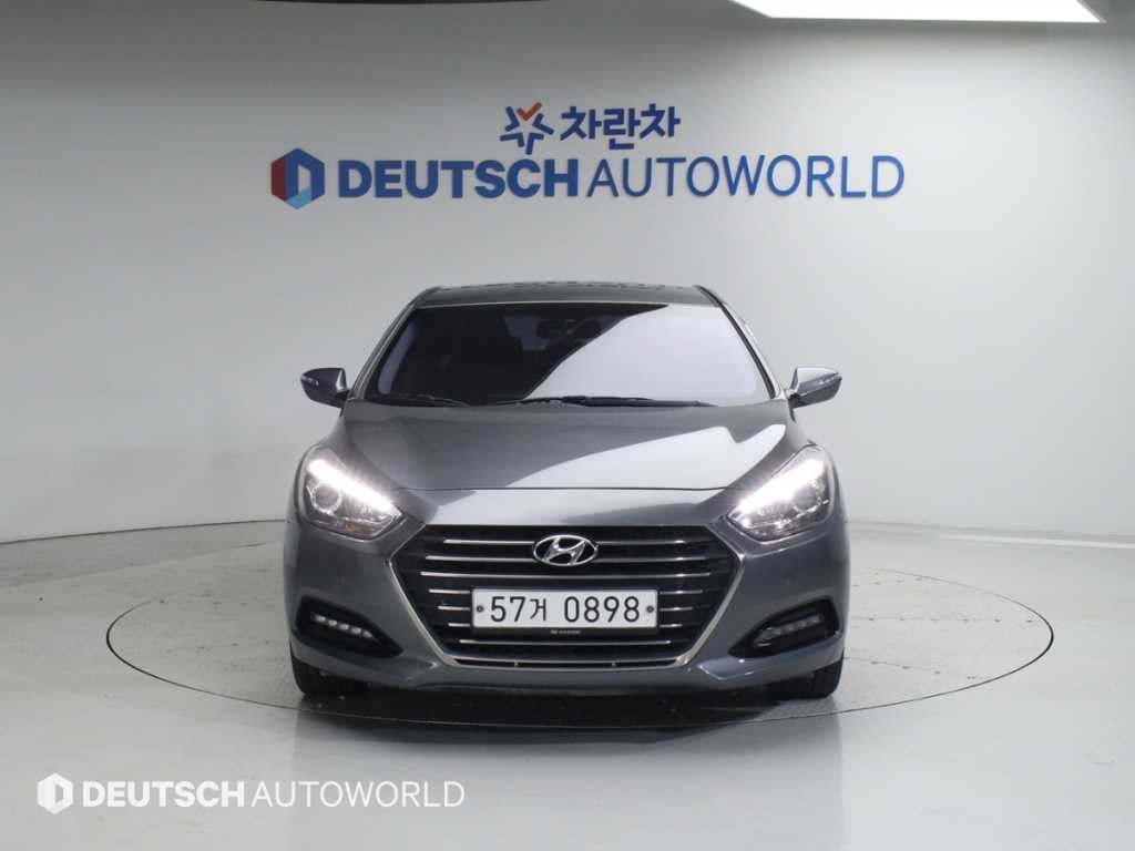 HYUNDAI i40 - Vista 3