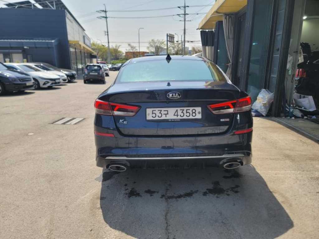 KIA K5 - Vista 2