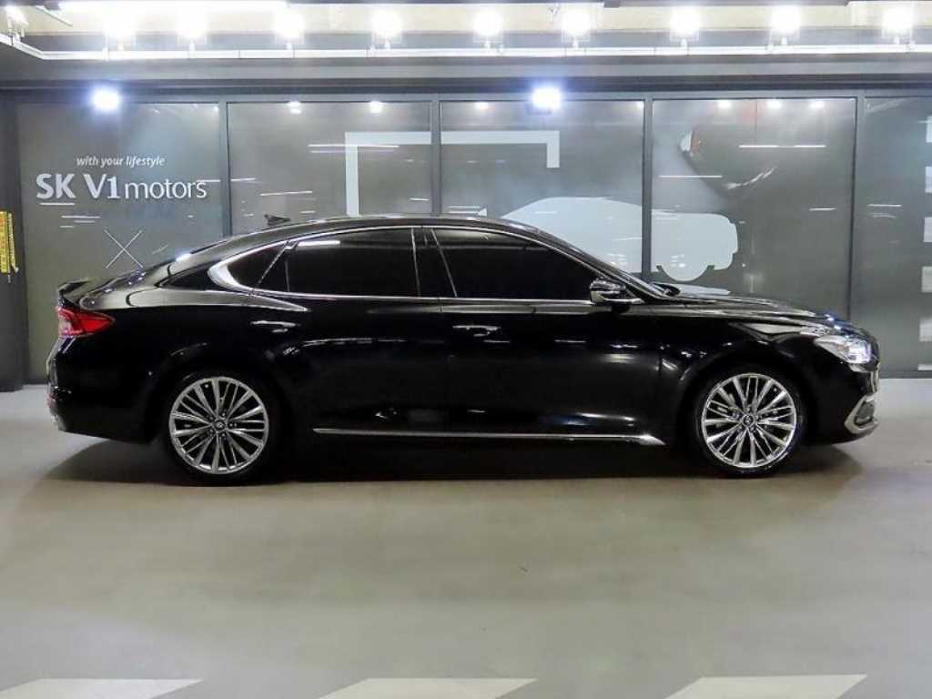 HYUNDAI Grandeur - Vista 3