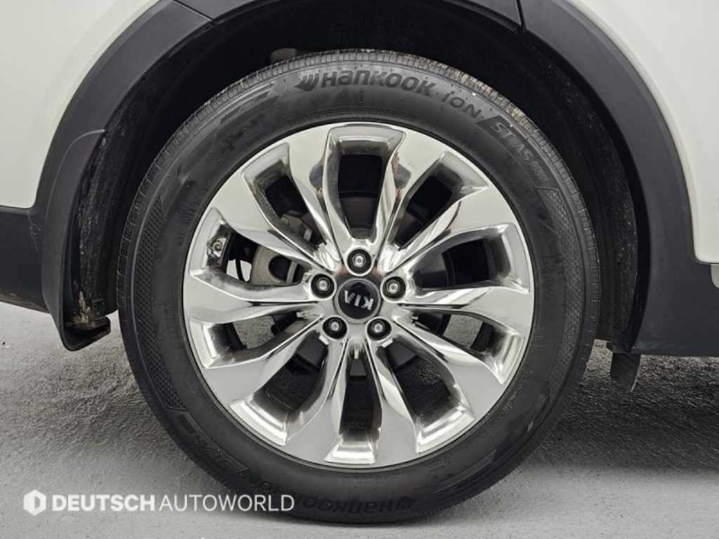 KIA Sorento - Vista 5