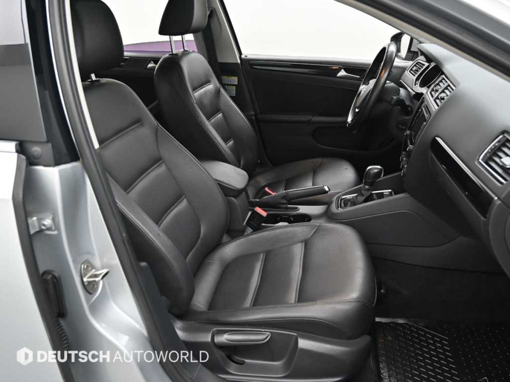 Volkswagen Jetta - Vista 10