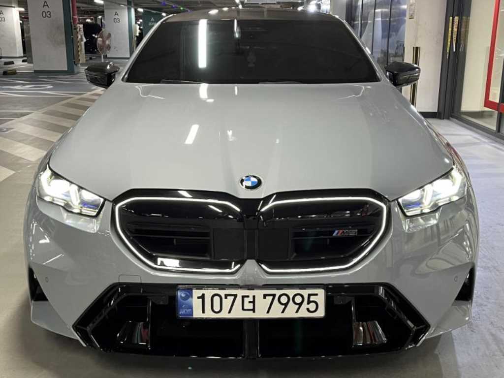 BMW 5 Series - Vista 2