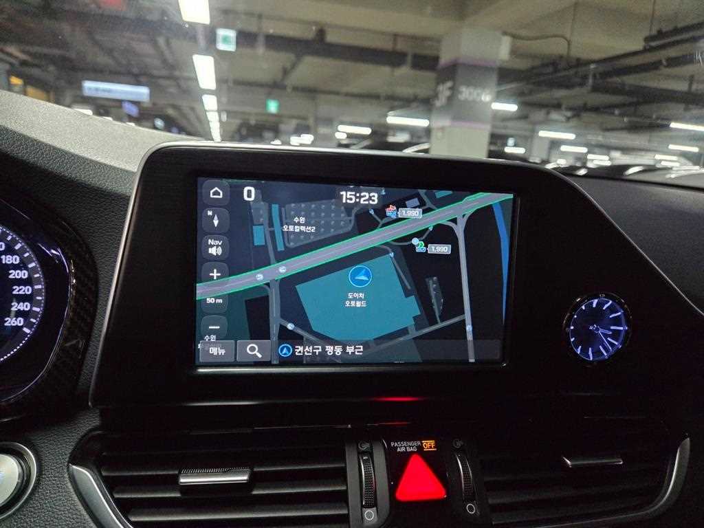 HYUNDAI Grandeur - Vista 11