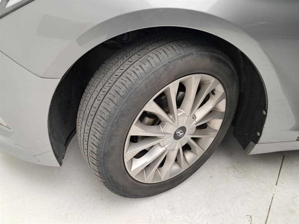 HYUNDAI Sonata 2017 Gris - Importación desde Corea - HF Imports Iquique - Foto 19