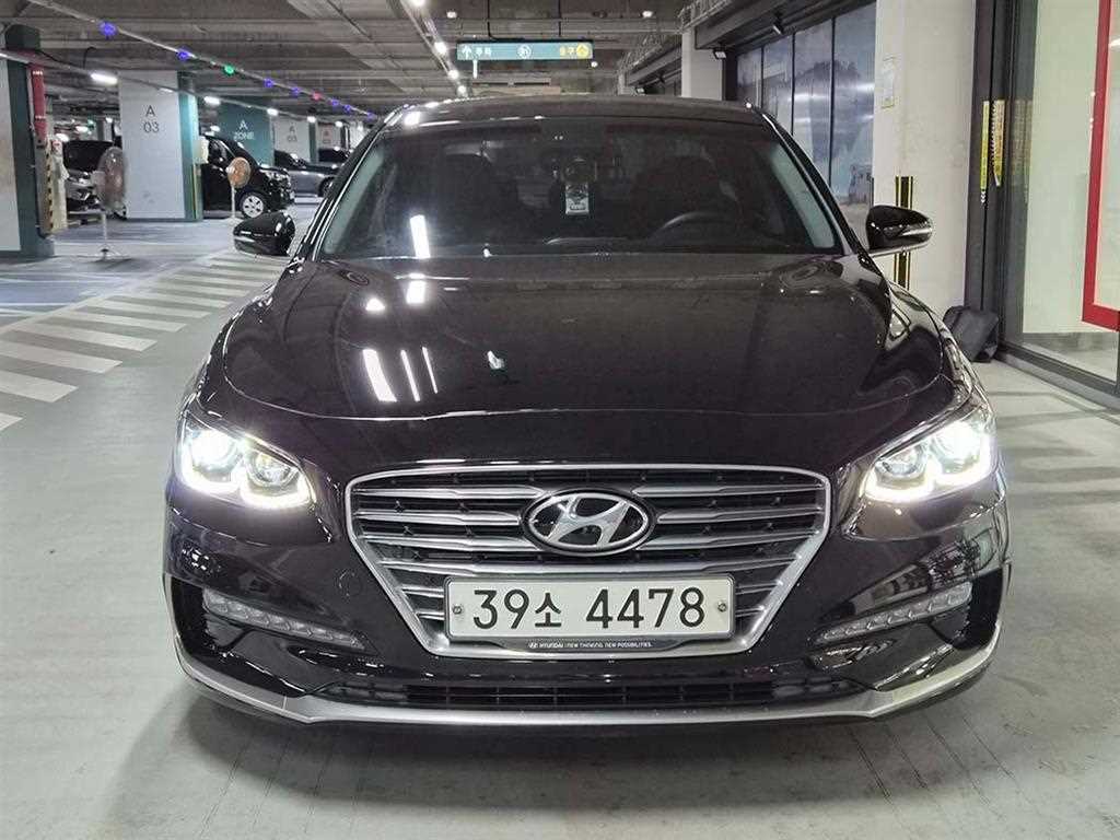 HYUNDAI Grandeur - Vista 2