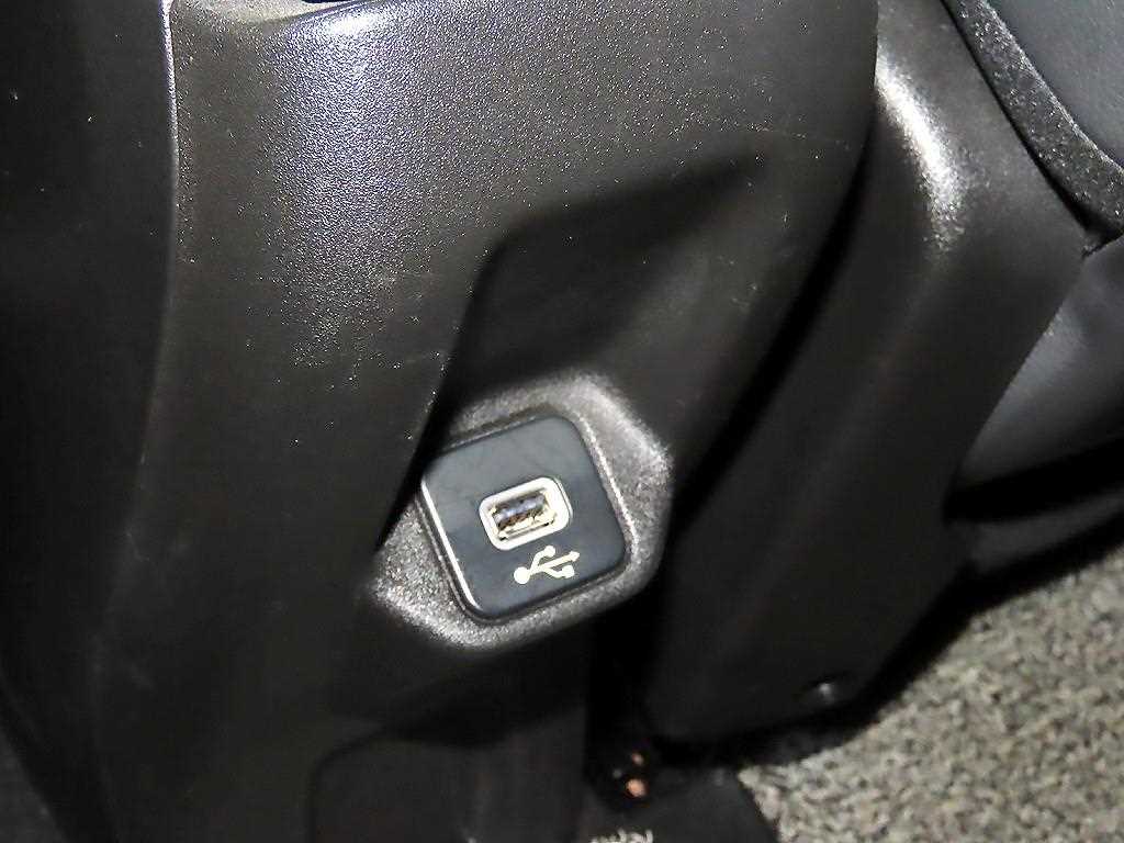 Jeep Renegade 2021 Blanco - Importación desde Corea - HF Imports Iquique - Foto 16