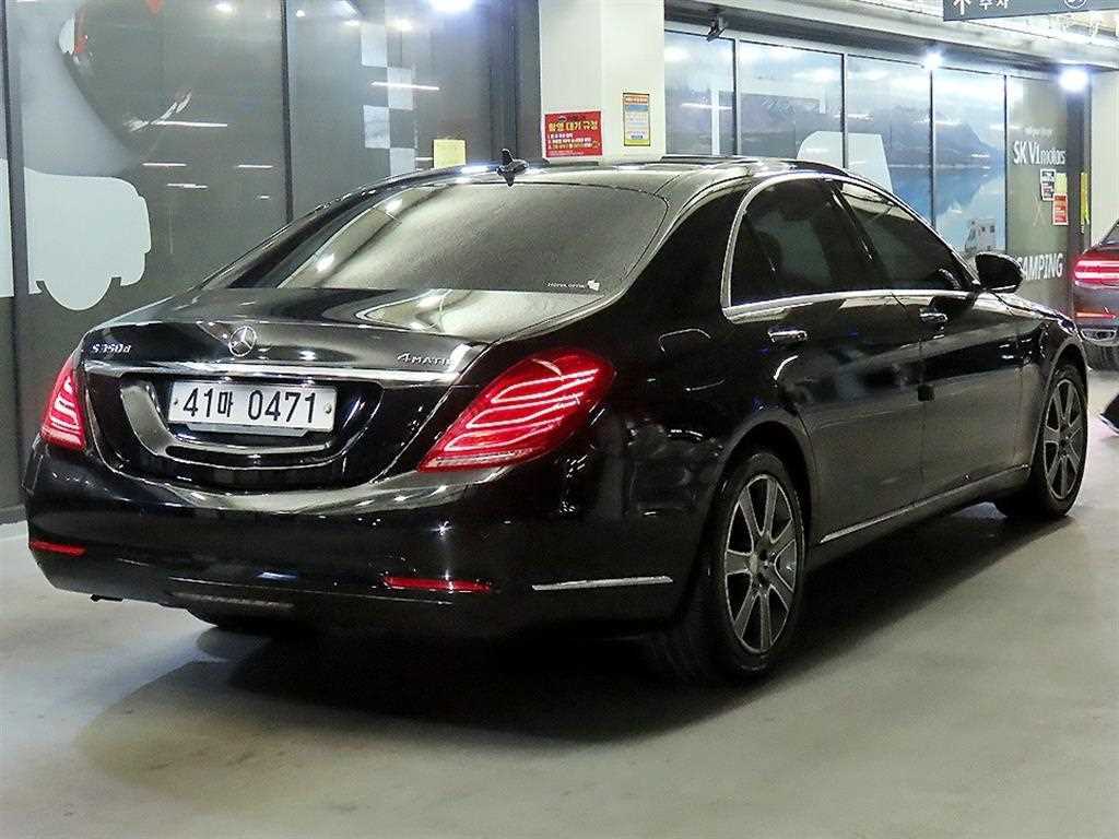 Mercedes Benz S Class - Vista 4