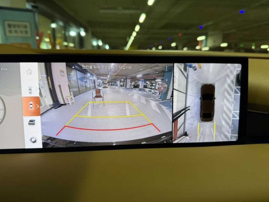 Genesis G80 - Vista 12