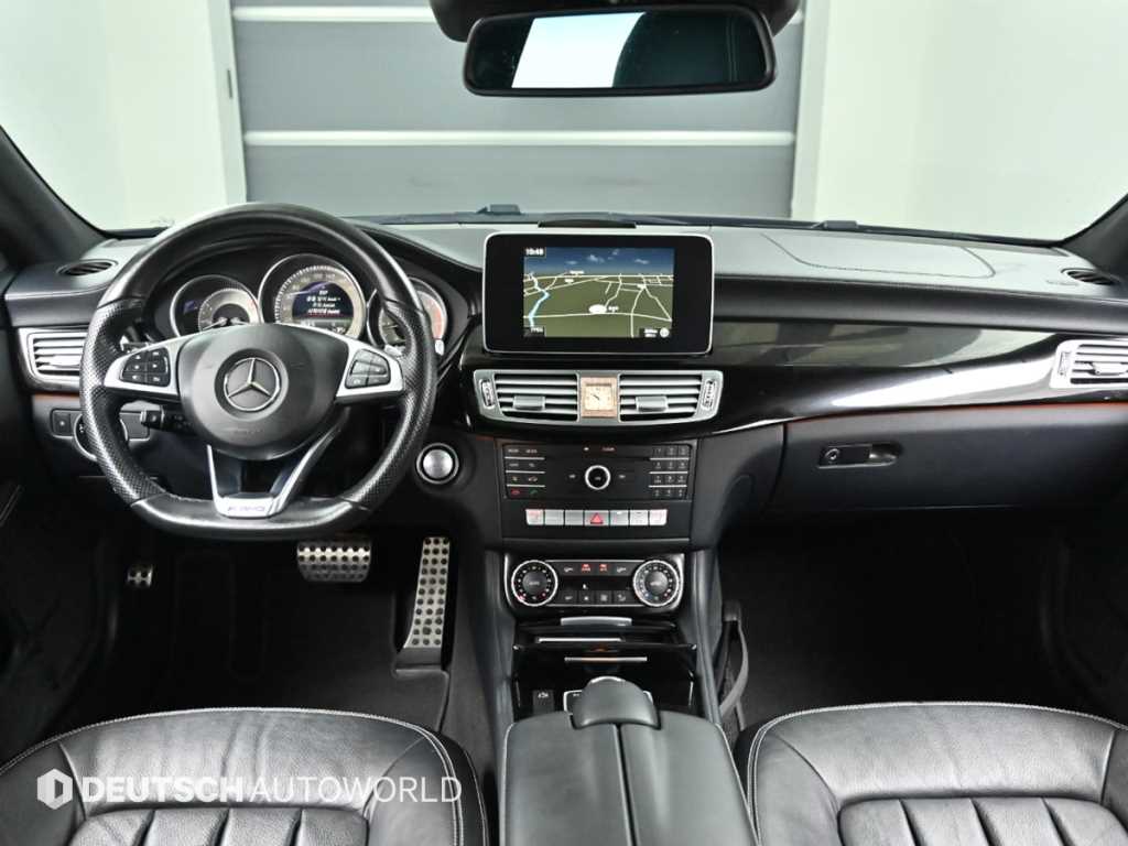 Mercedes Benz CLS Class - Vista 7