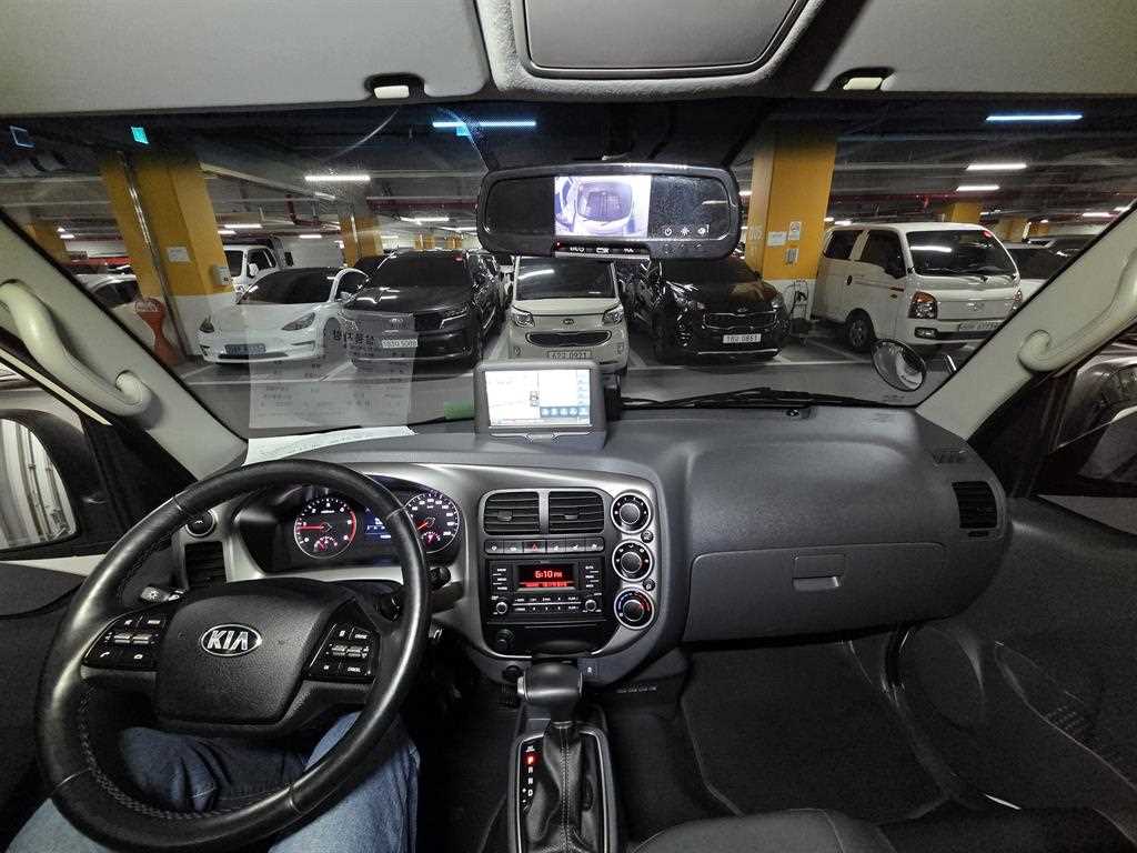 Small Truck Top_Wingbody 2022 Blanco - Importación desde Corea - HF Imports Iquique - Foto 18