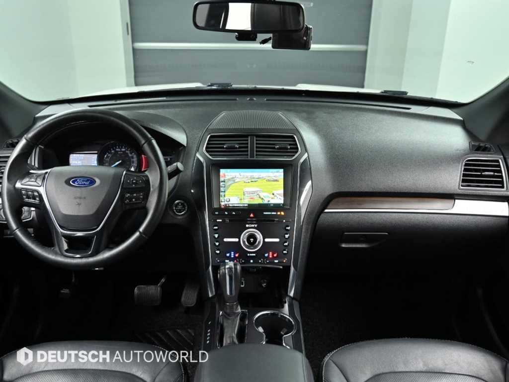 Ford Explorer - Vista 7