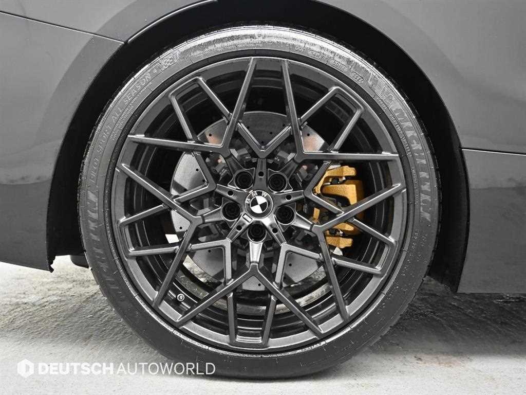 BMW 8 Series - Vista 5