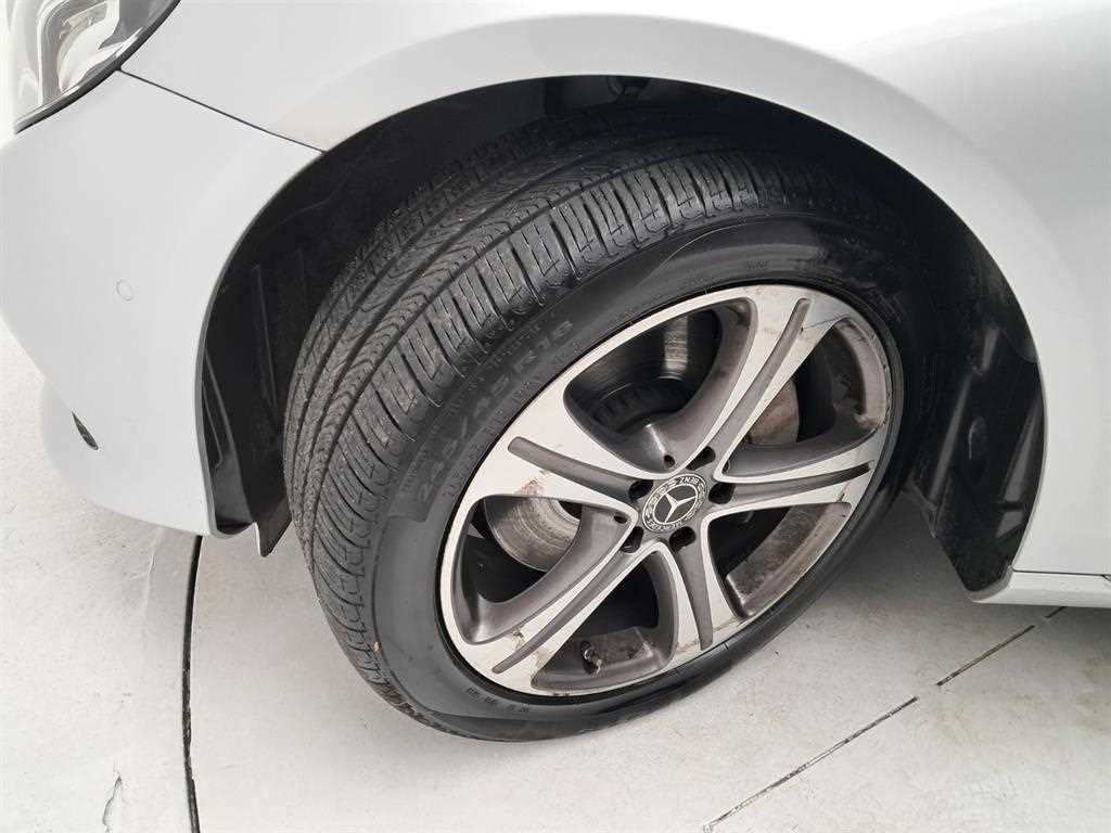 Mercedes Benz E class 2019 Plateado - Importación desde Corea - HF Imports Iquique - Foto 20