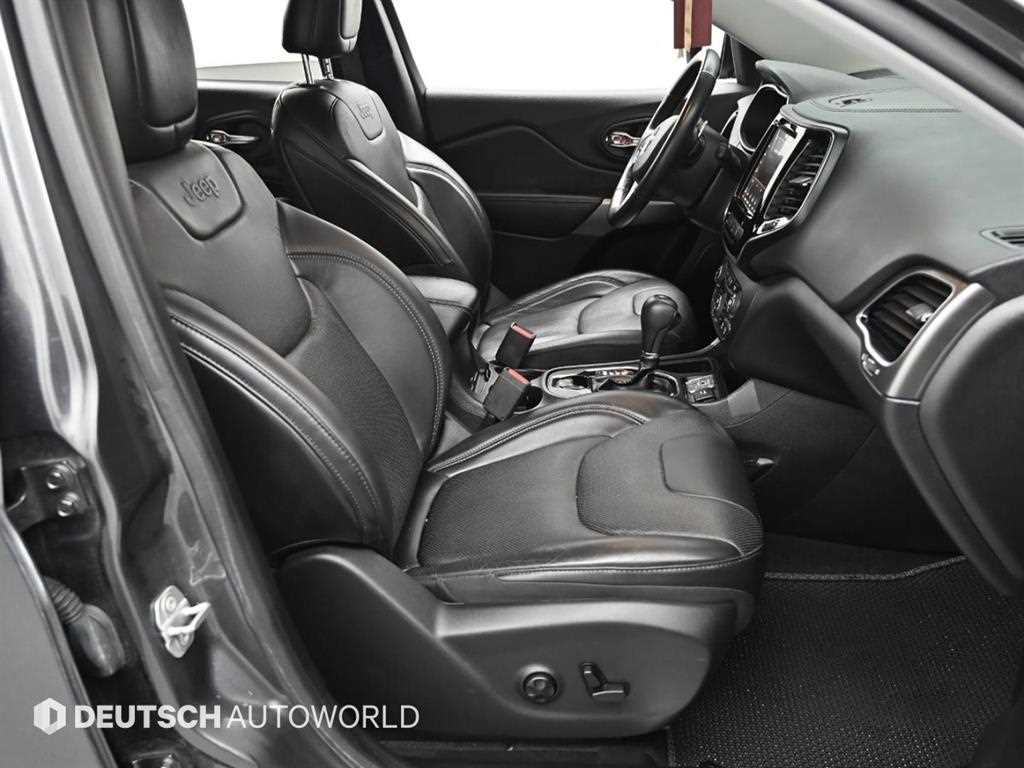 Jeep Cherokee - Vista 10