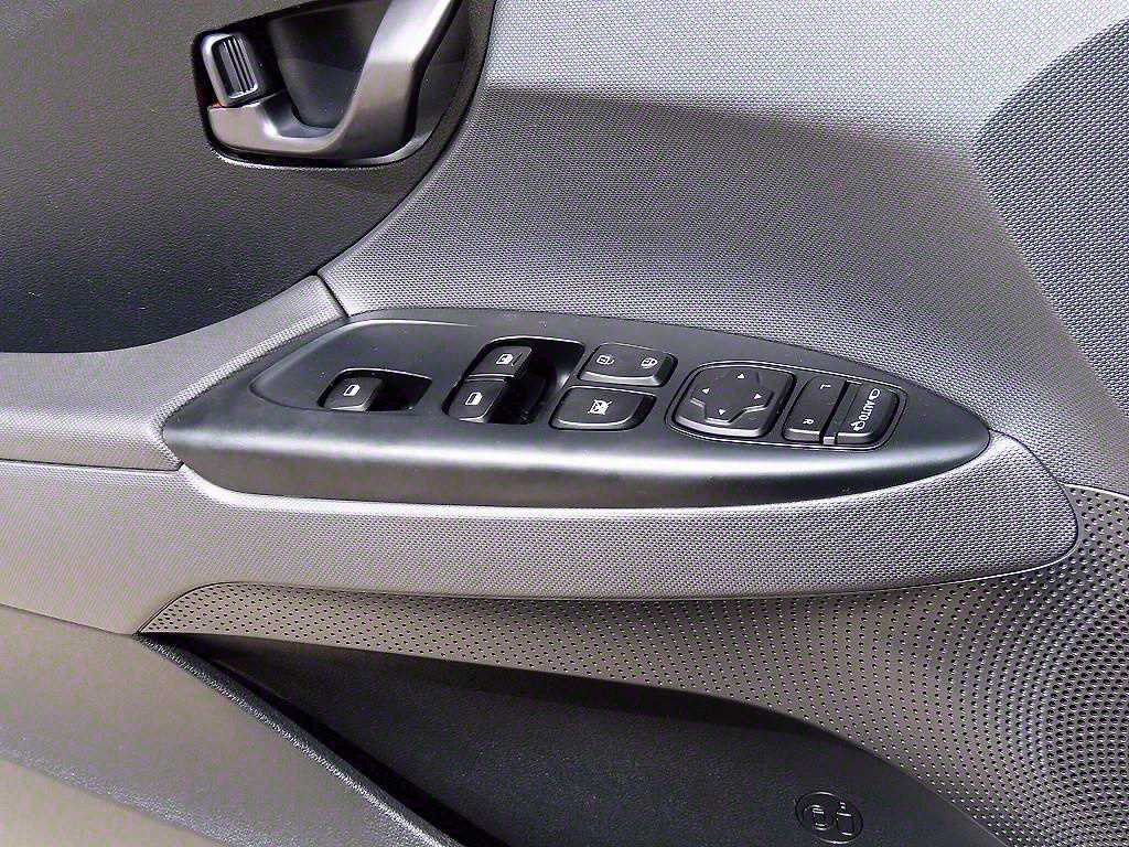 HYUNDAI Veloster - Vista 12