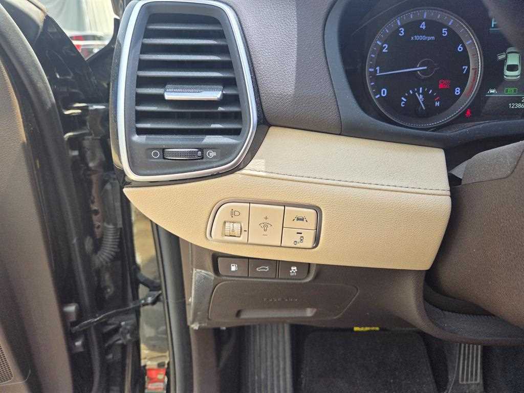 HYUNDAI Grandeur - Vista 4