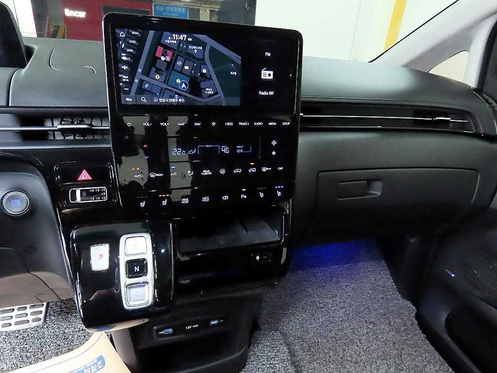 HYUNDAI Staria 2023 - Importación desde Corea - HF Imports Iquique - Foto 13