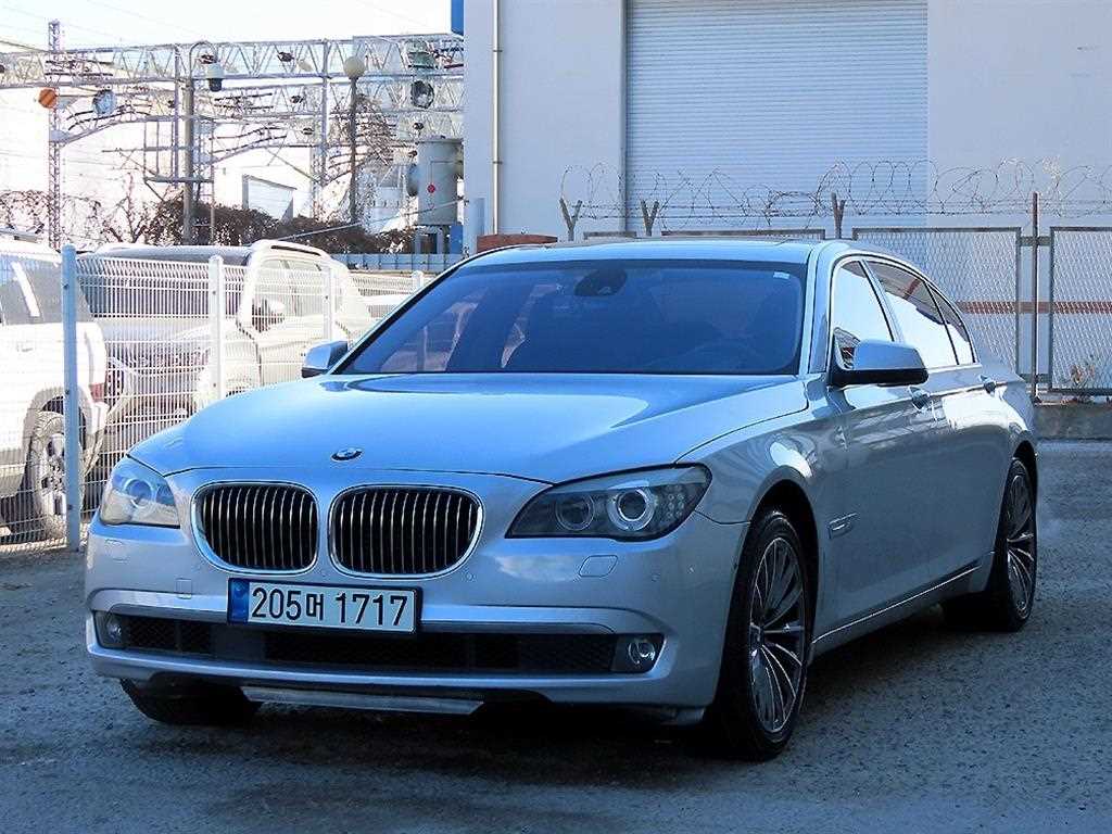 BMW 7 Series - Vista 2