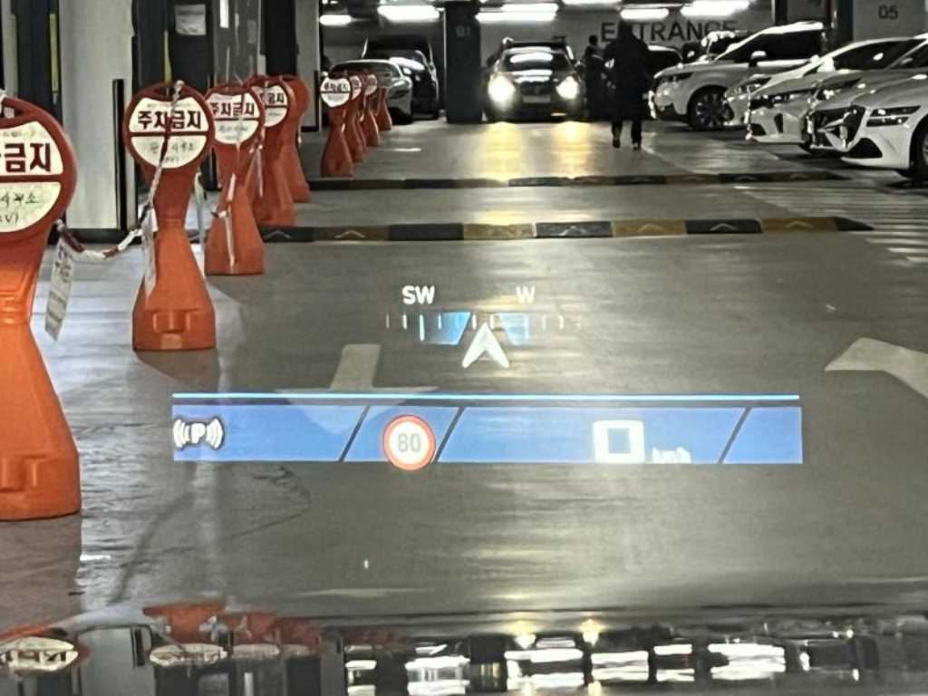 BMW 5 Series 2025 skyblue - Importación desde Corea - HF Imports Iquique - Foto 16