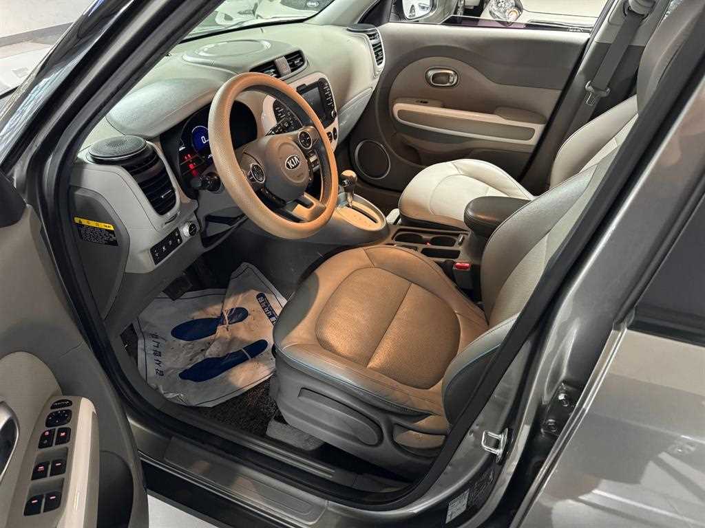 KIA Soul 2017 Gris - Importación desde Corea - HF Imports Iquique - Foto 14