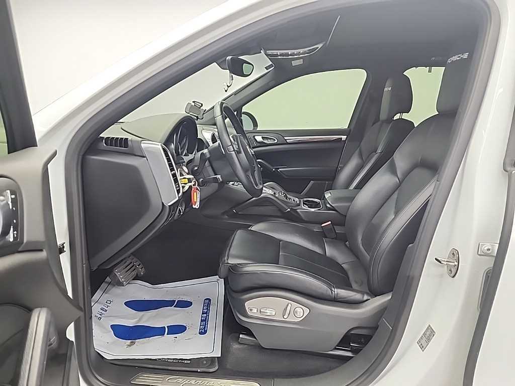 Porsche Cayenne - Vista 11