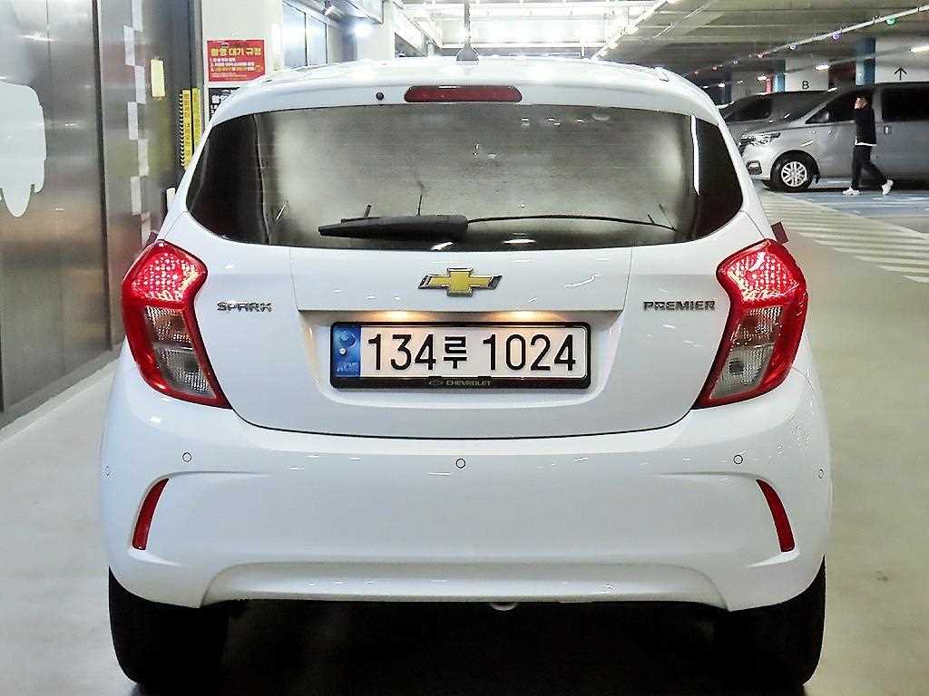 Chevrolet Spark - Vista 5